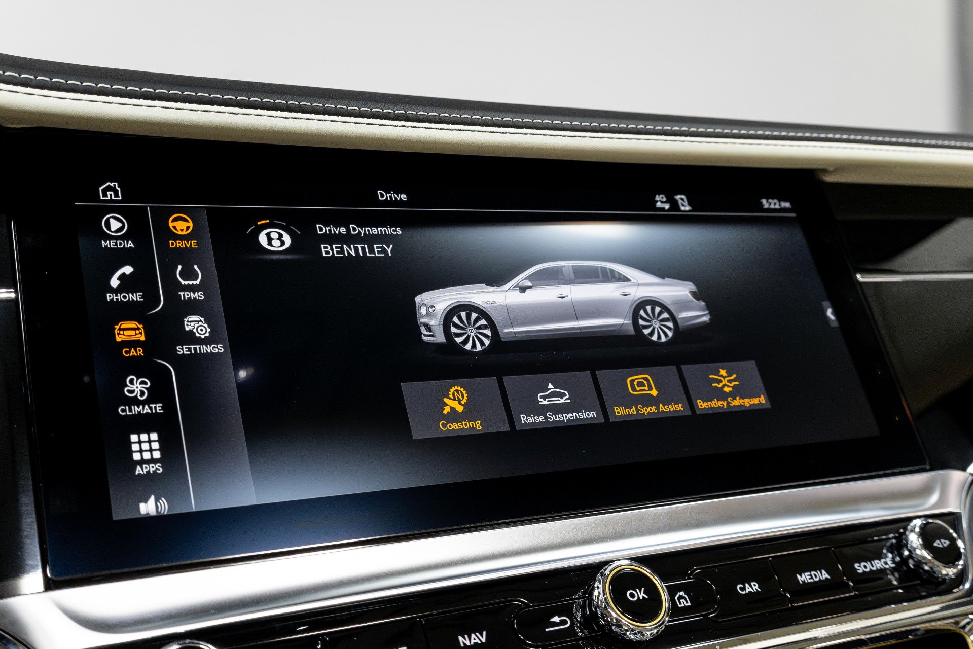 Used 2021 Bentley Flying Spur W12 image 74