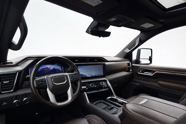 Used 2024 GMC Sierra 2500 Denali w/ Denali Reserve Package image 18