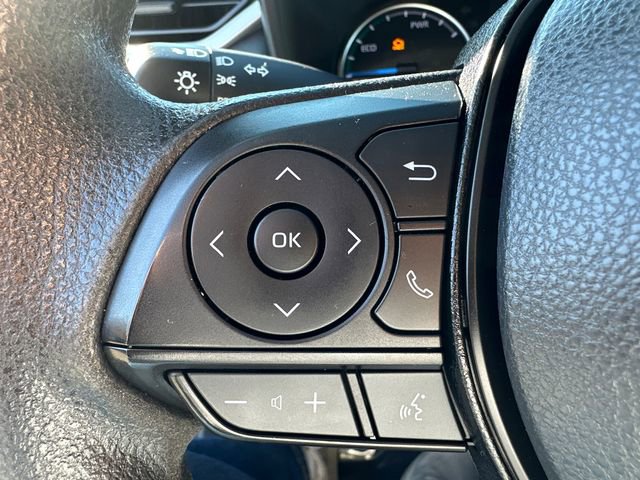 Used 2022 Toyota RAV4 LE image 35