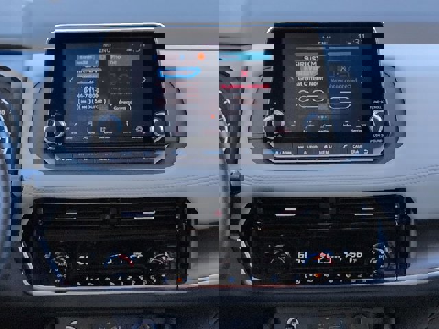 Certified 2021 Nissan Rogue SV w/ Premium Package image 18