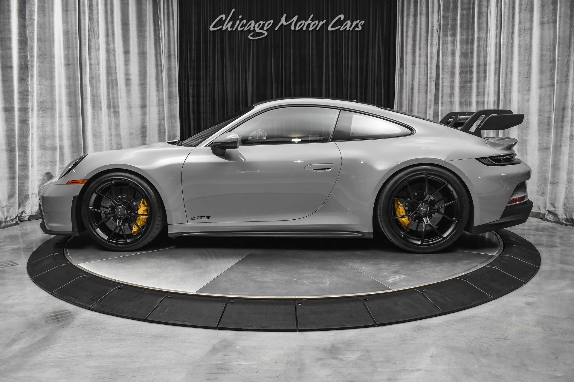 Used 2022 Porsche 911 GT3 RWD image 38
