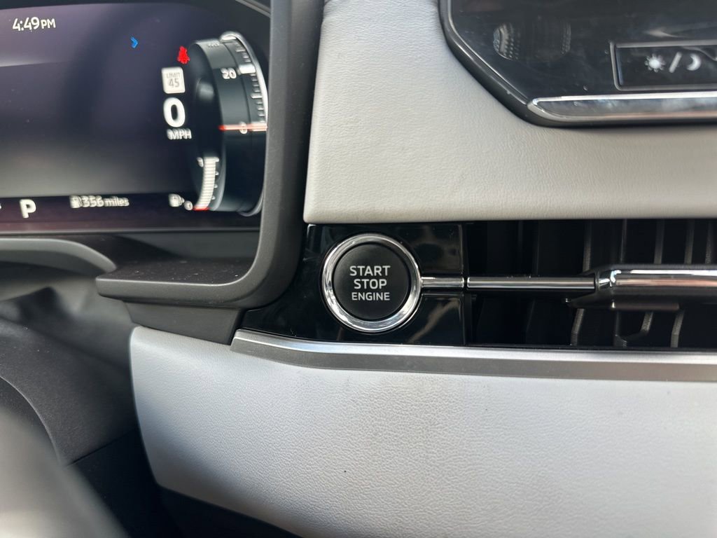 Used 2022 Mitsubishi Outlander SEL image 18