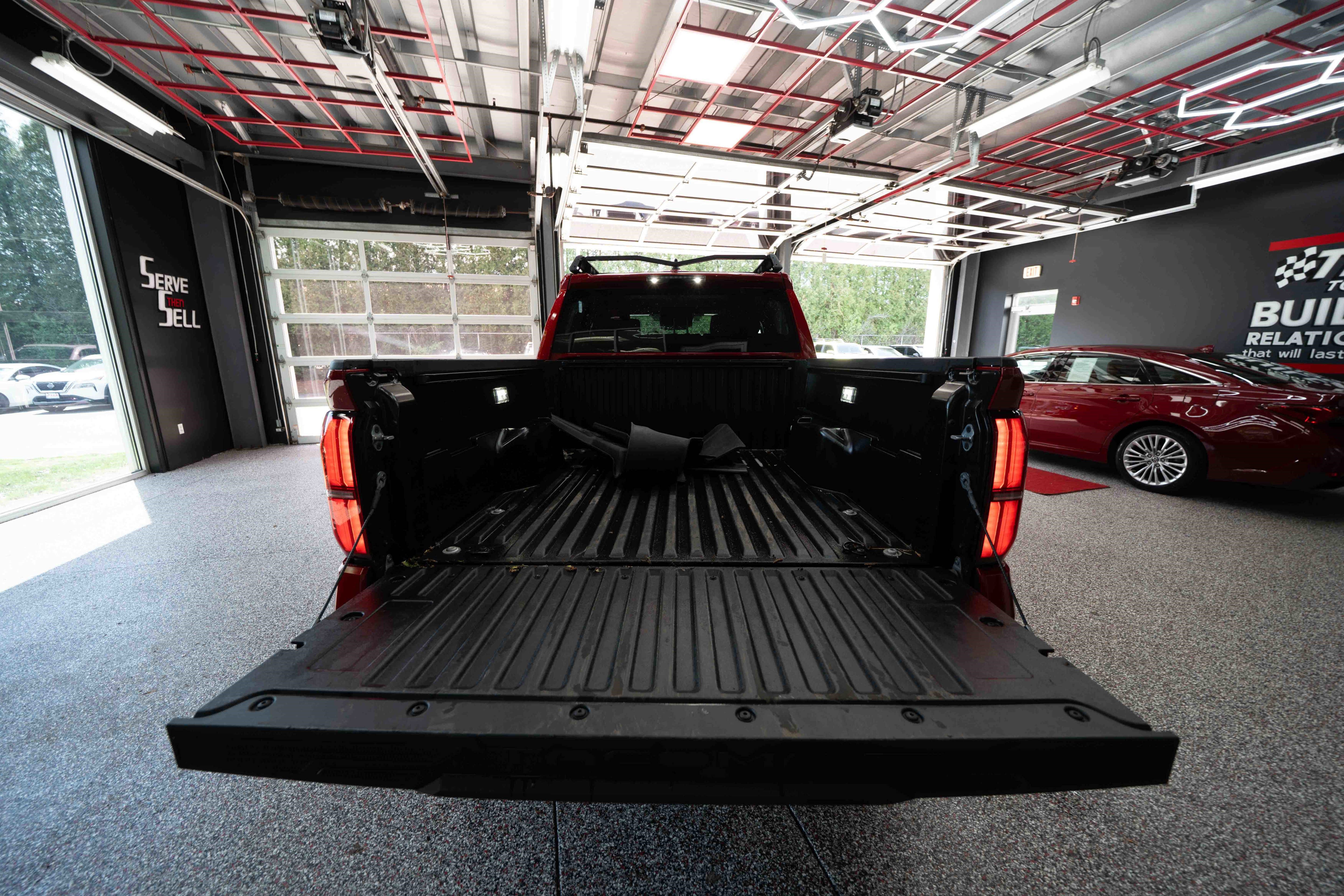 Used 2024 Toyota Tacoma TRD Off-Road AWD/4WD image 27
