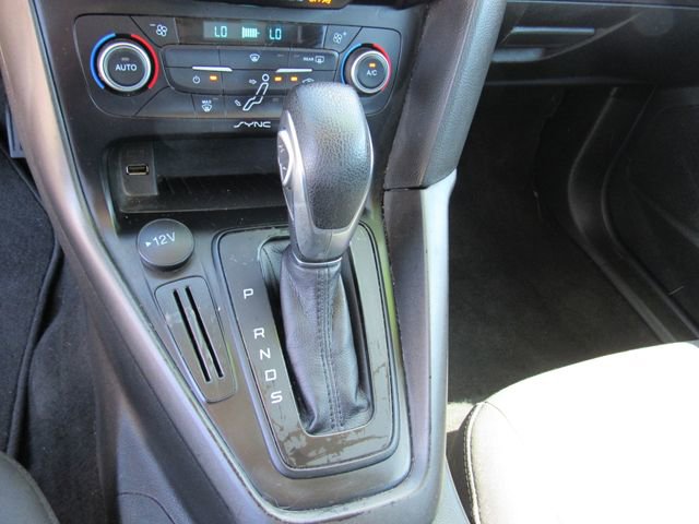 Used 2018 Ford Focus SEL FWD image 23