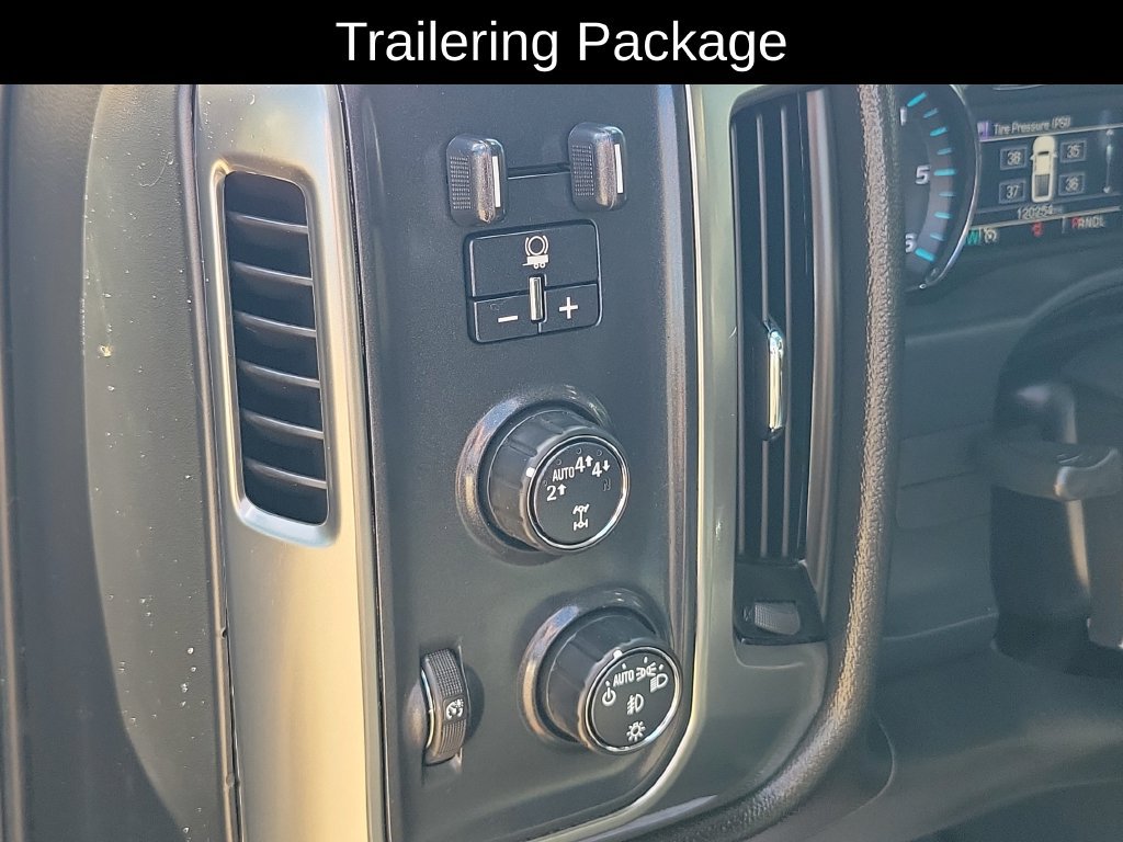 Used 2018 Chevrolet Silverado 1500 LT w/ All Star Edition AWD/4WD image 13
