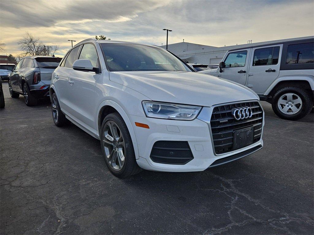 Used 2017 Audi Q3 2.0T Premium Plus w/ Premium Plus Package image 3