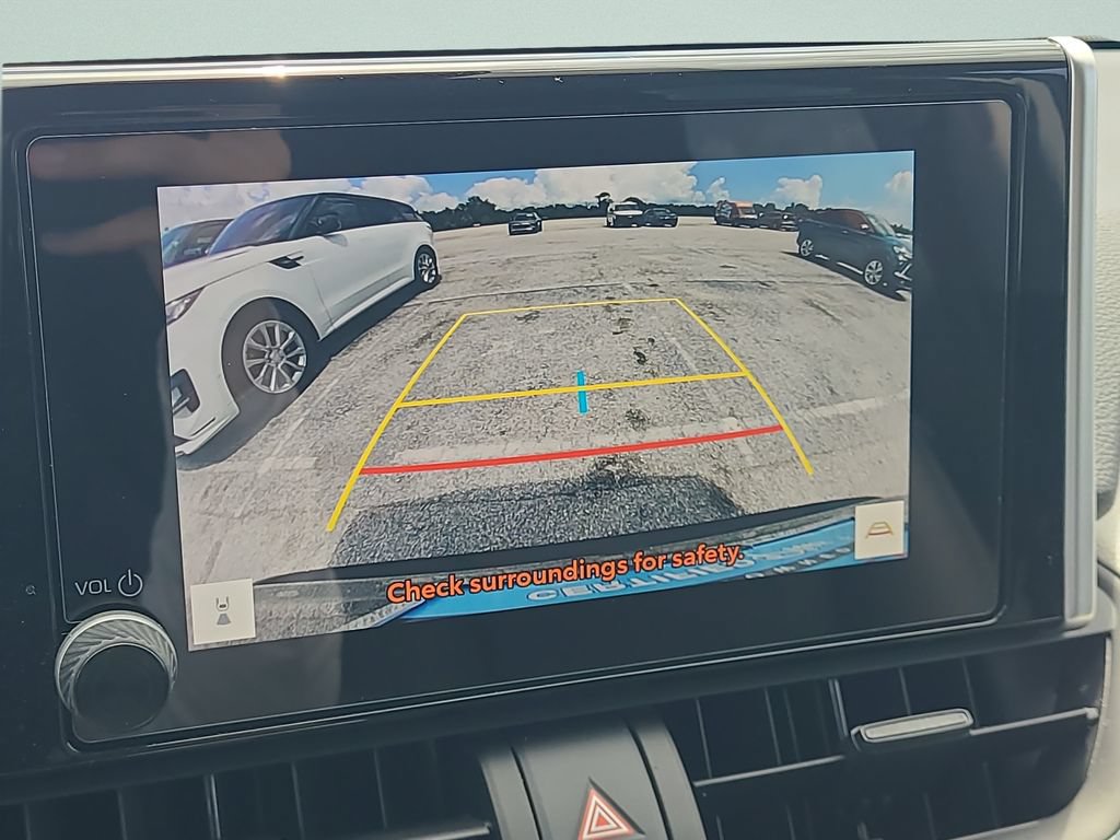 Used 2025 Toyota RAV4 XLE w/ Convenience Package FWD image 16