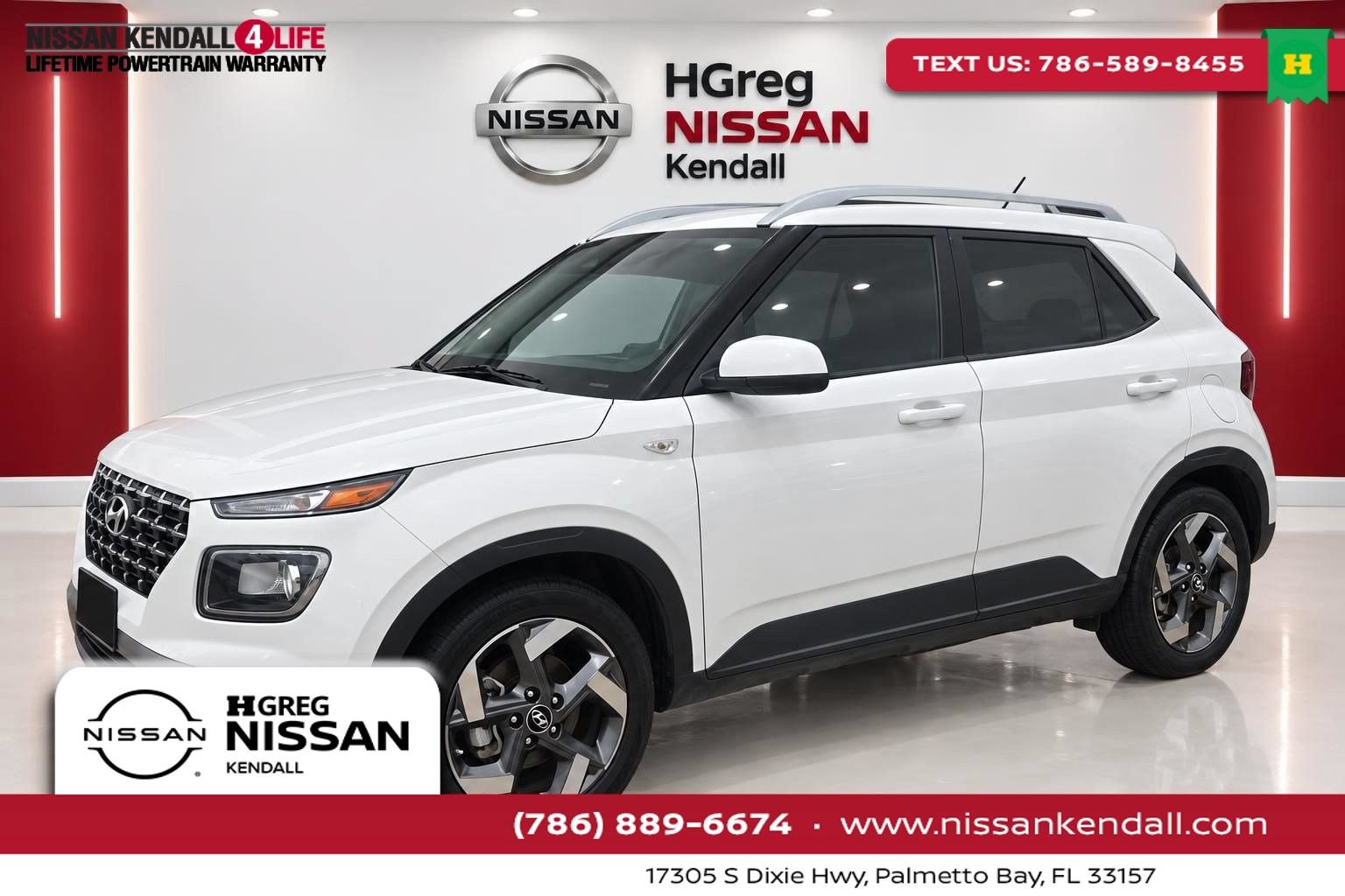 Used 2023 Hyundai Venue SEL FWD image 1
