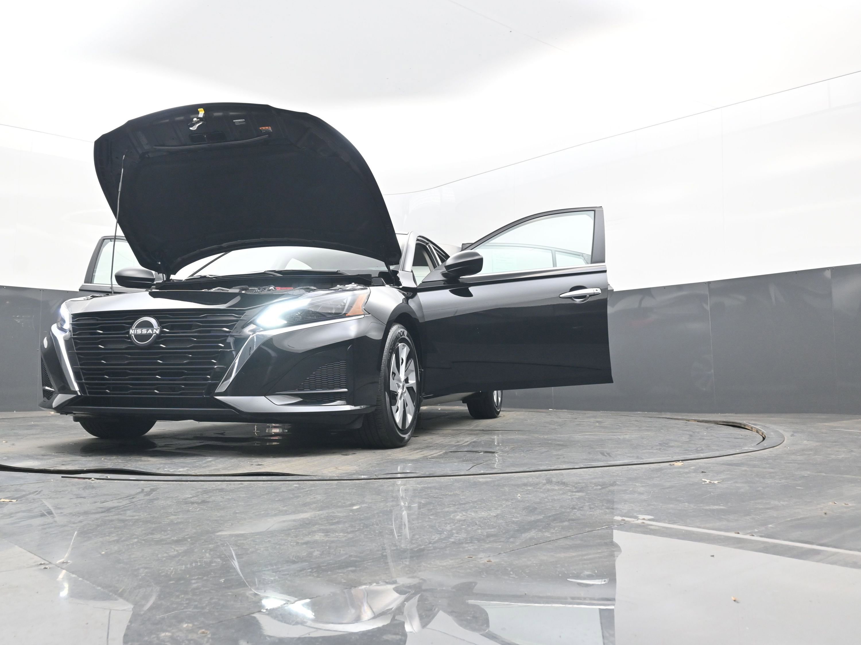 Certified 2025 Nissan Altima 2.5 S image 39