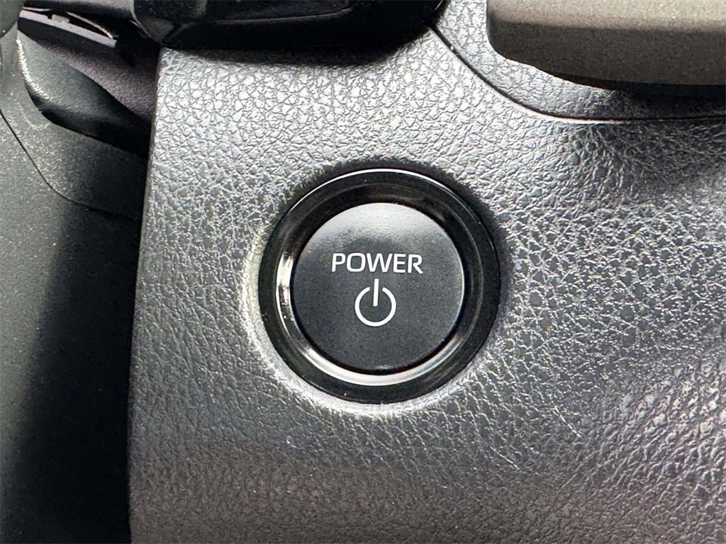 Used 2025 Toyota Camry XSE image 9