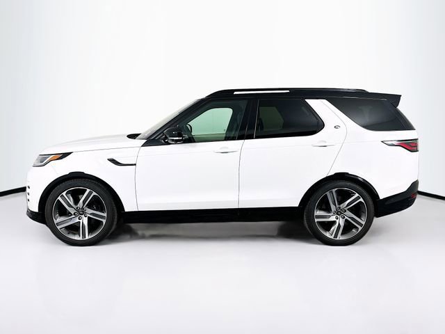 Used 2023 Land Rover Discovery Metropolitan Edition image 8