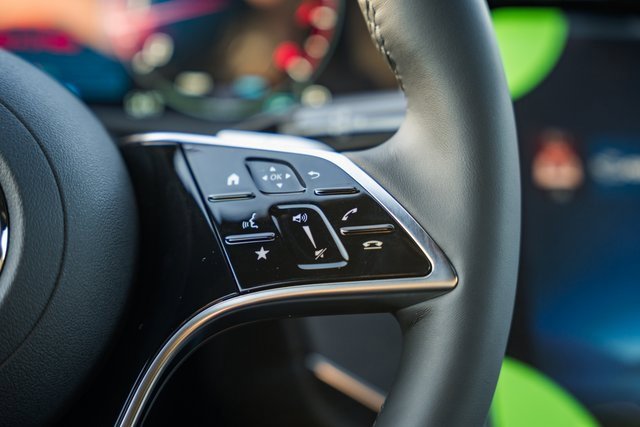 New 2026 Mercedes-Benz E 350 4MATIC Sedan image 28