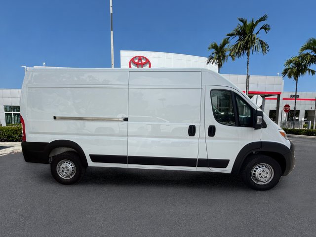 Used 2025 RAM ProMaster 2500 w/ Convenience Group FWD image 15