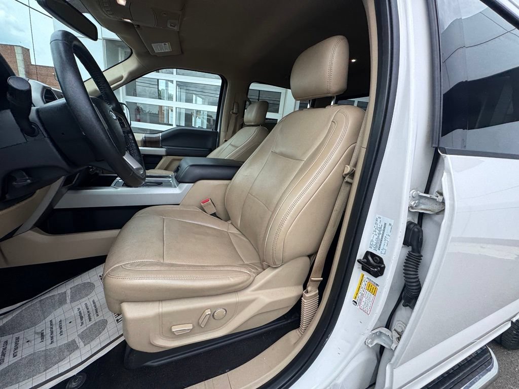 Used 2017 Ford F150 Lariat w/ Equipment Group 501A Mid RWD image 10
