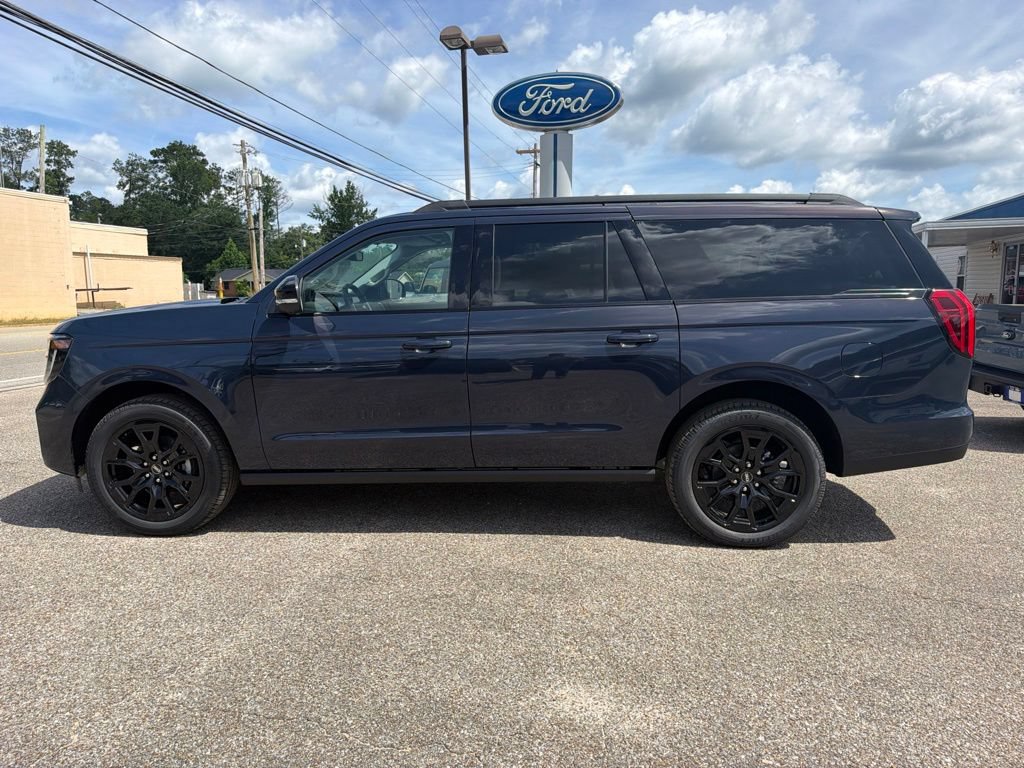 New 2027 Ford Expedition Max Platinum AWD/4WD image 1