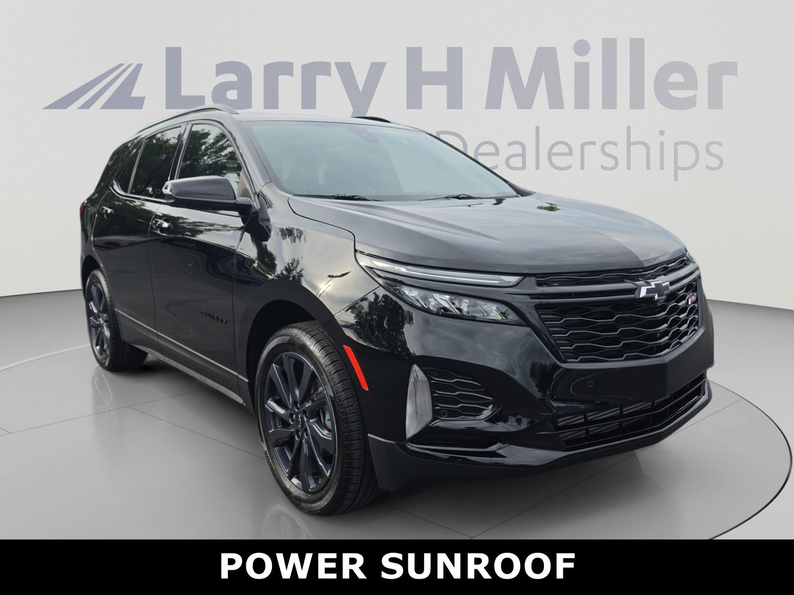 Certified 2024 Chevrolet Equinox RS w/ RS Leather Package AWD/4WD image 7