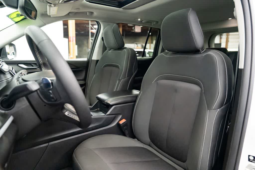 Used 2023 Jeep Grand Cherokee Laredo X AWD/4WD image 23
