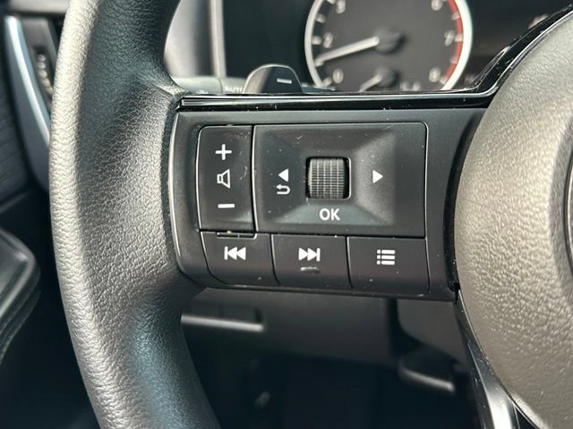 Used 2021 Nissan Rogue S FWD image 38