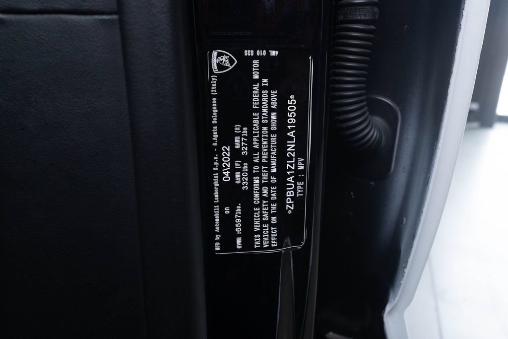 Used 2022 Lamborghini Urus AWD/4WD image 66