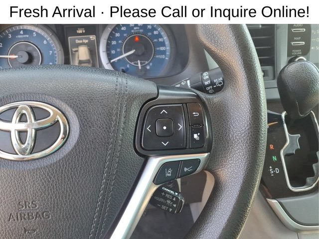 Used 2020 Toyota Sienna L FWD image 17