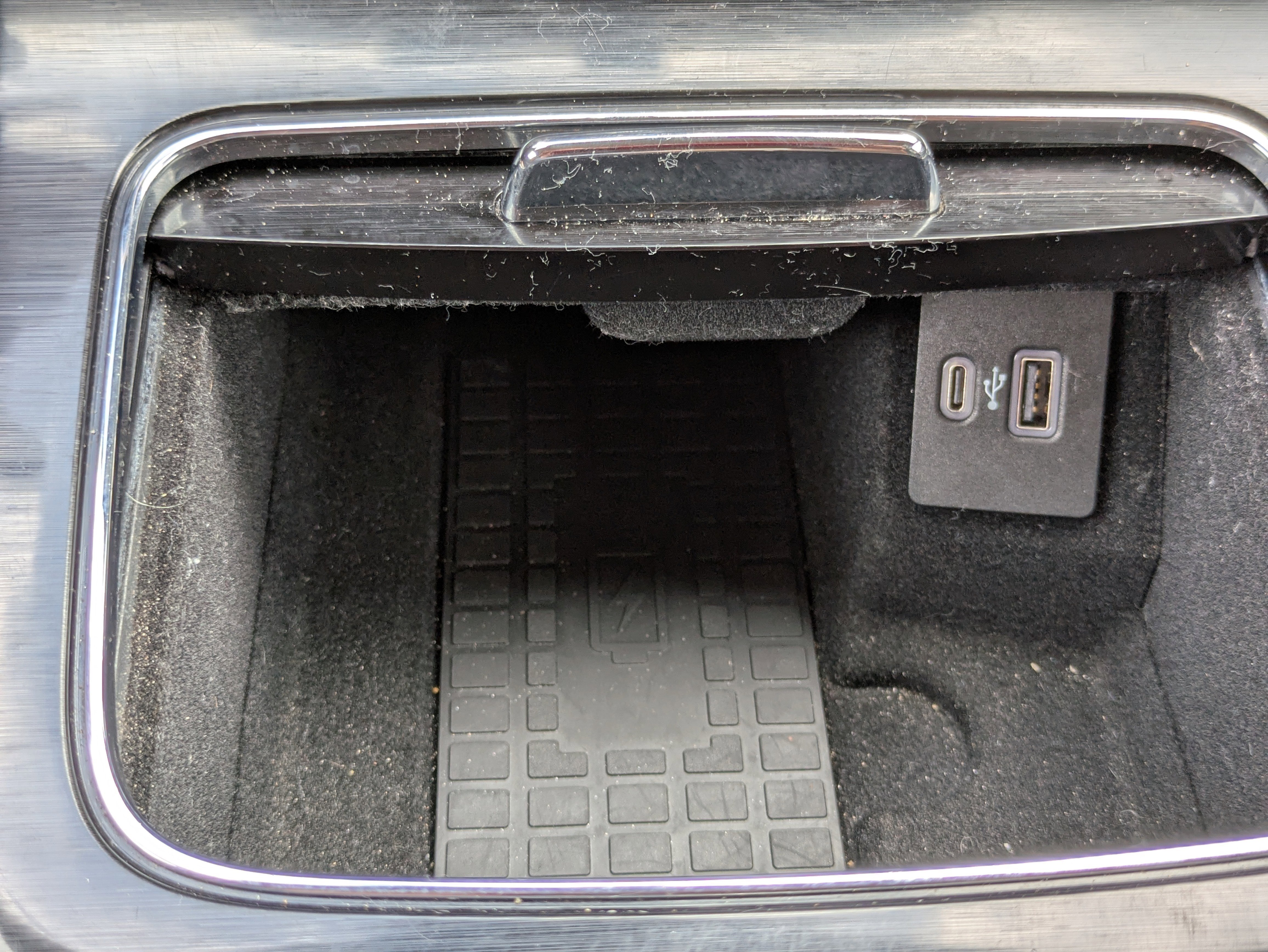 Used 2022 Lincoln Nautilus Reserve w/ Cargo Utility Package image 25