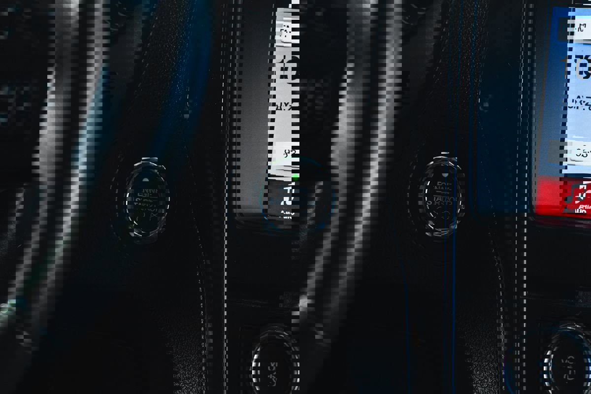 Used 2019 Ford Explorer XLT w/ Equipment Group 201A image 20