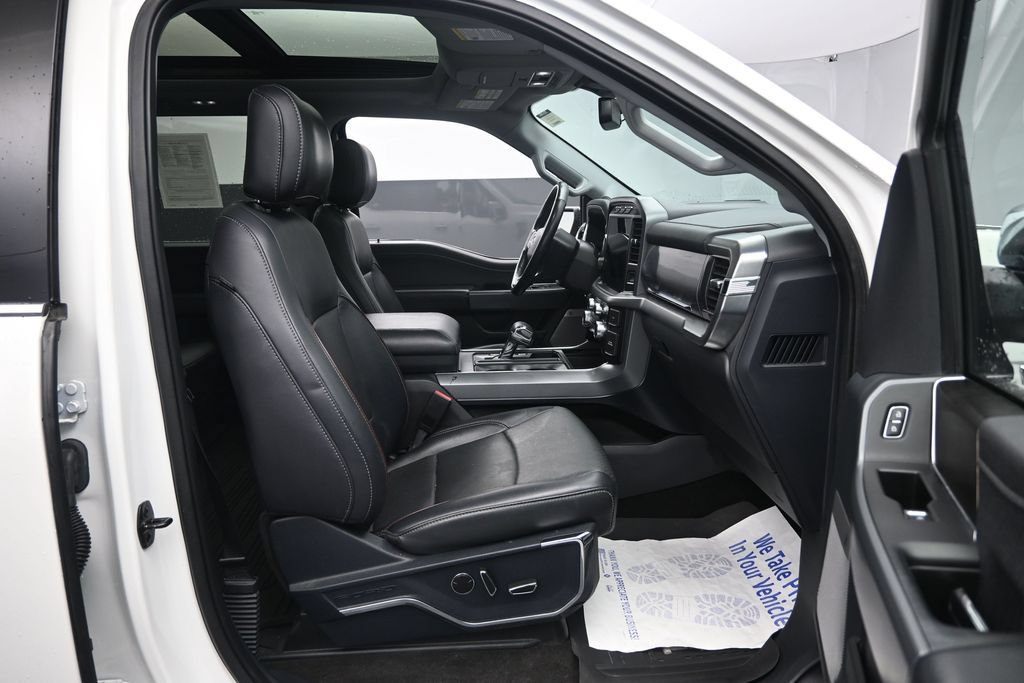 Used 2021 Ford F150 Lariat w/ Equipment Group 502A High AWD/4WD image 28