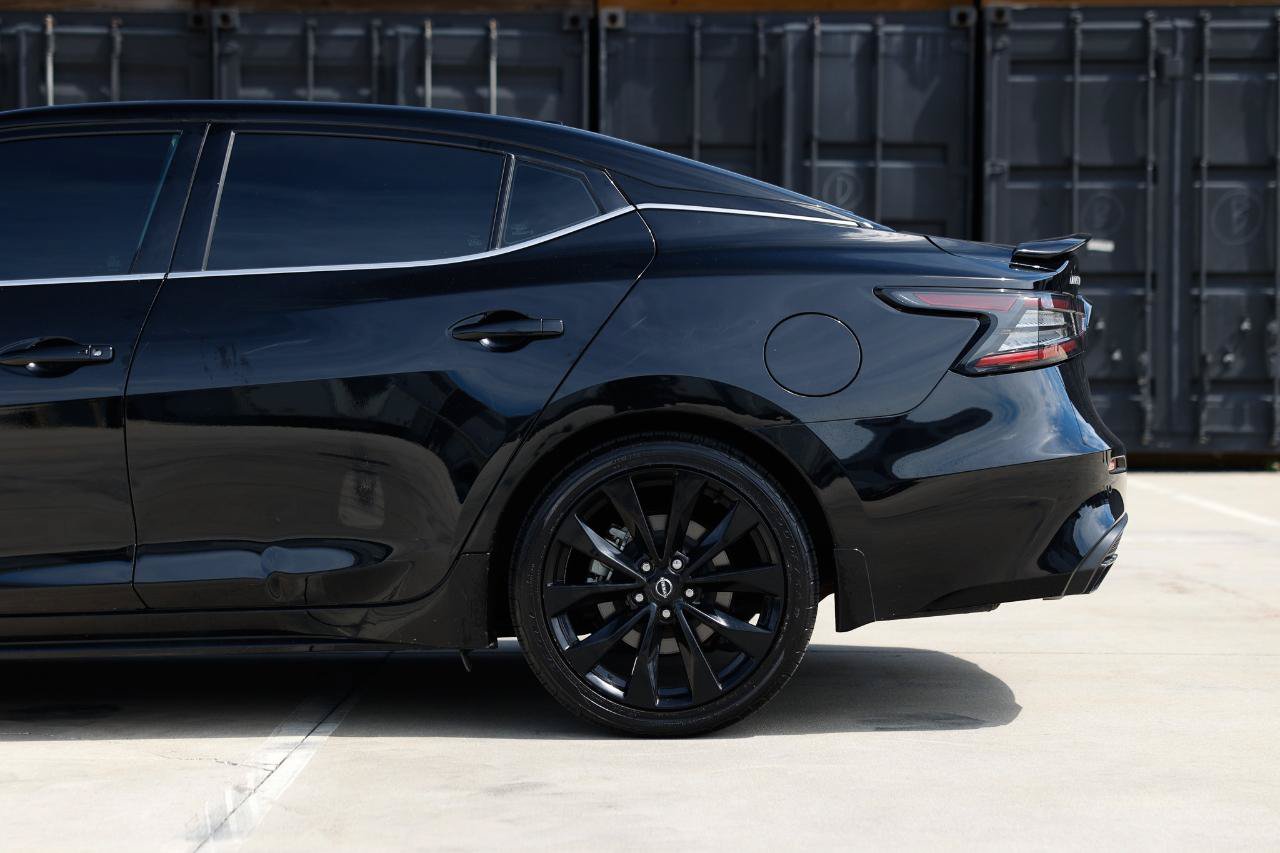 Used 2023 Nissan Maxima SR w/ Sport Mat Group FWD image 27