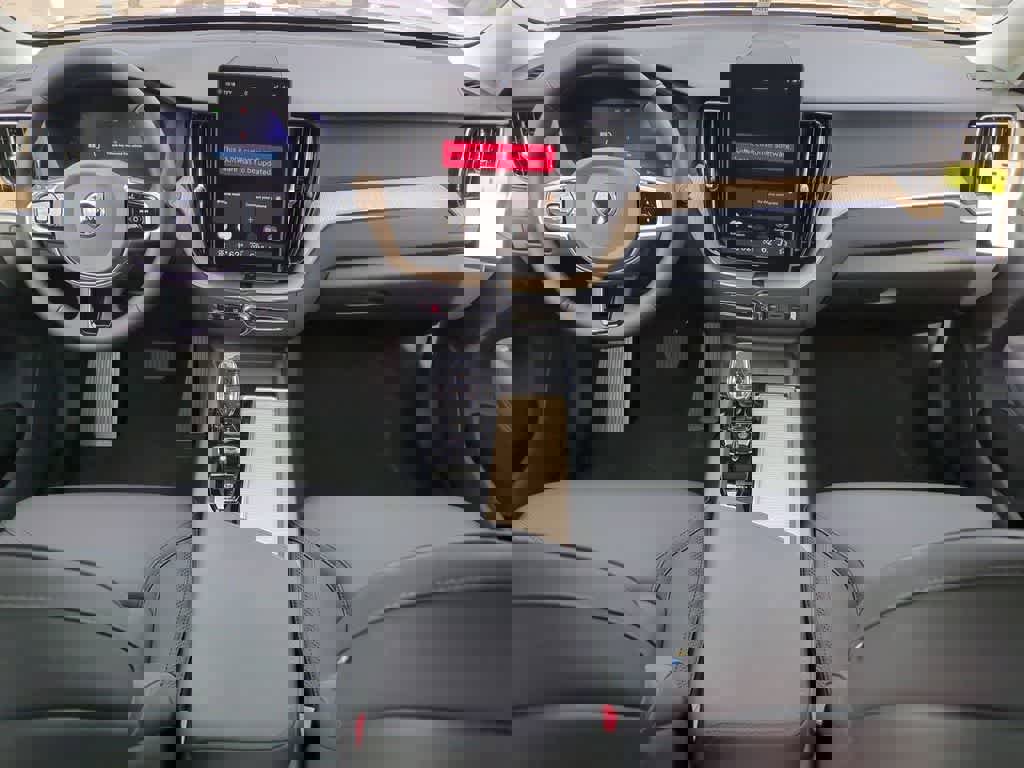 Used 2026 Volvo XC60 B5 Plus w/ Protection Package Premier image 14