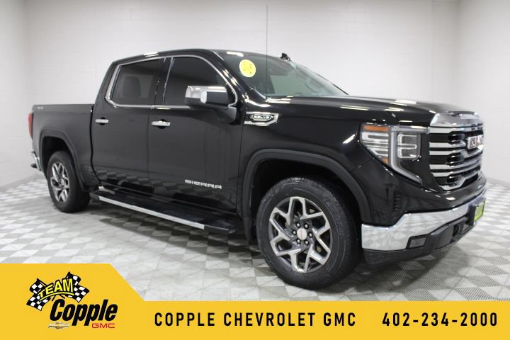 Used 2022 GMC Sierra 1500 SLT w/ SLT Convenience Package