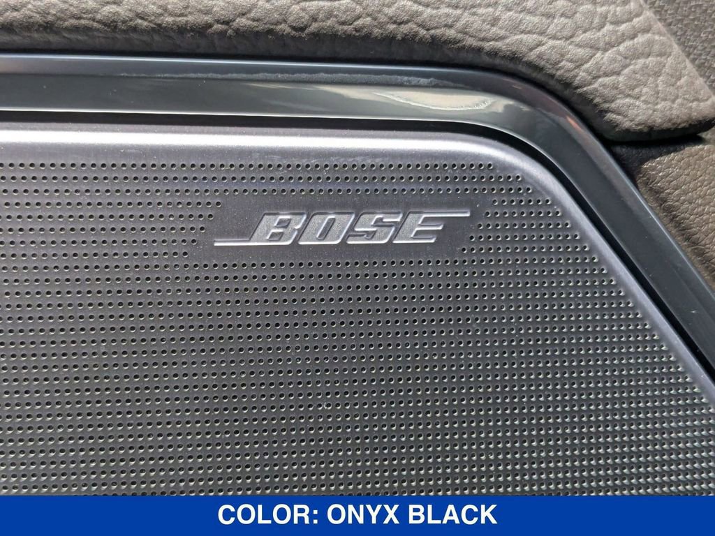 New 2025 GMC Sierra 3500 Denali w/ Denali Reserve Package image 13