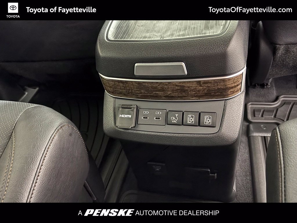 New 2026 Toyota Sienna Platinum AWD/4WD image 24