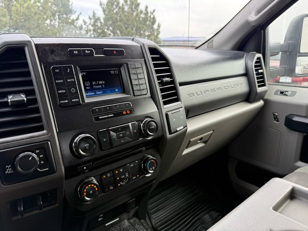 Used 2017 Ford F250 XL w/ Power Equipment Group AWD/4WD image 32