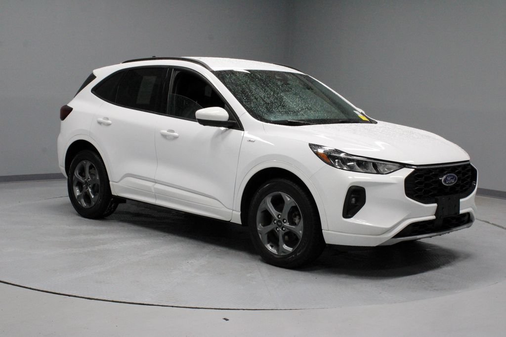 Certified 2023 Ford Escape ST-Line Select w/ Tech Pack #2 AWD/4WD image 1