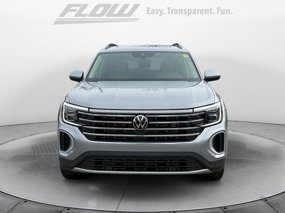 New 2026 Volkswagen Atlas SE image 2