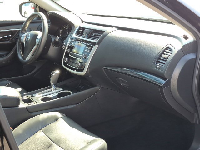 Used 2018 Nissan Altima 2.5 SL FWD image 22