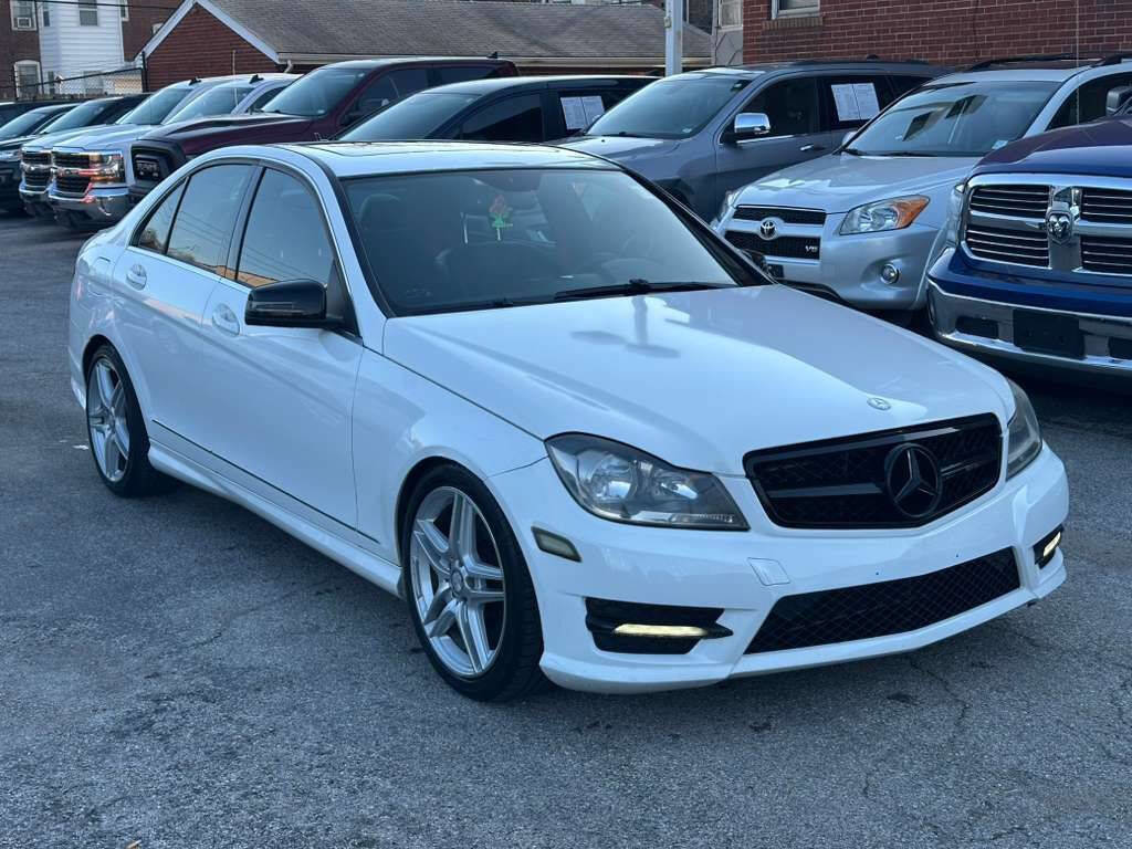 Used 2013 Mercedes-Benz C 300 C300 4MATIC image 1