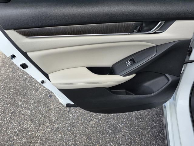Used 2022 Honda Accord EX-L image 33