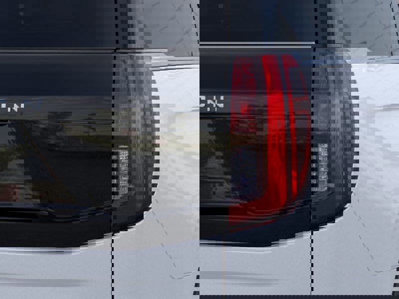 New 2025 Ford Expedition Active image 21