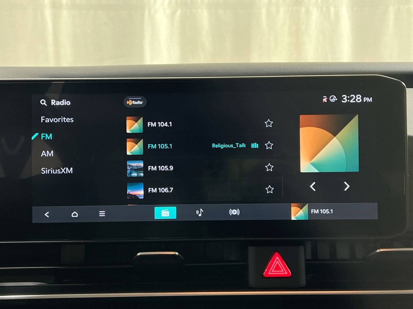 Used 2025 Kia Carnival image 18