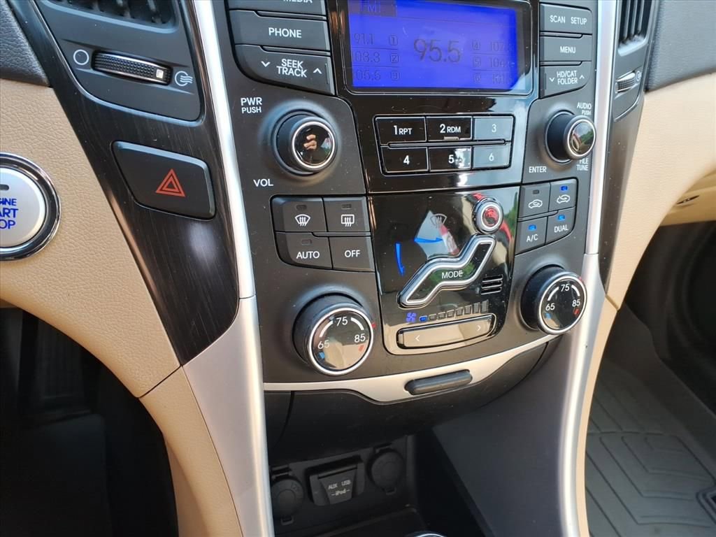 Used 2012 Hyundai Sonata Limited FWD image 20
