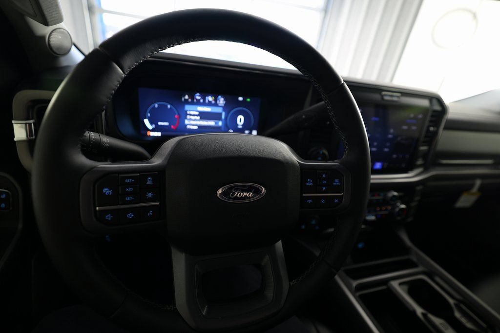 Used 2026 Ford F250 Lariat w/ Tremor Off-Road Package AWD/4WD image 19