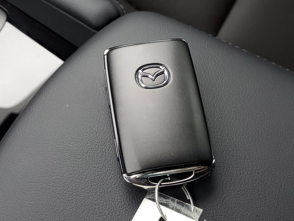 New 2026 MAZDA MAZDA3 2.5 S Hatchback w/ Premium Pkg FWD image 31