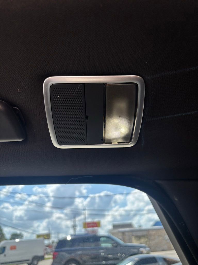 Used 2014 Land Rover Range Rover Sport HSE image 10