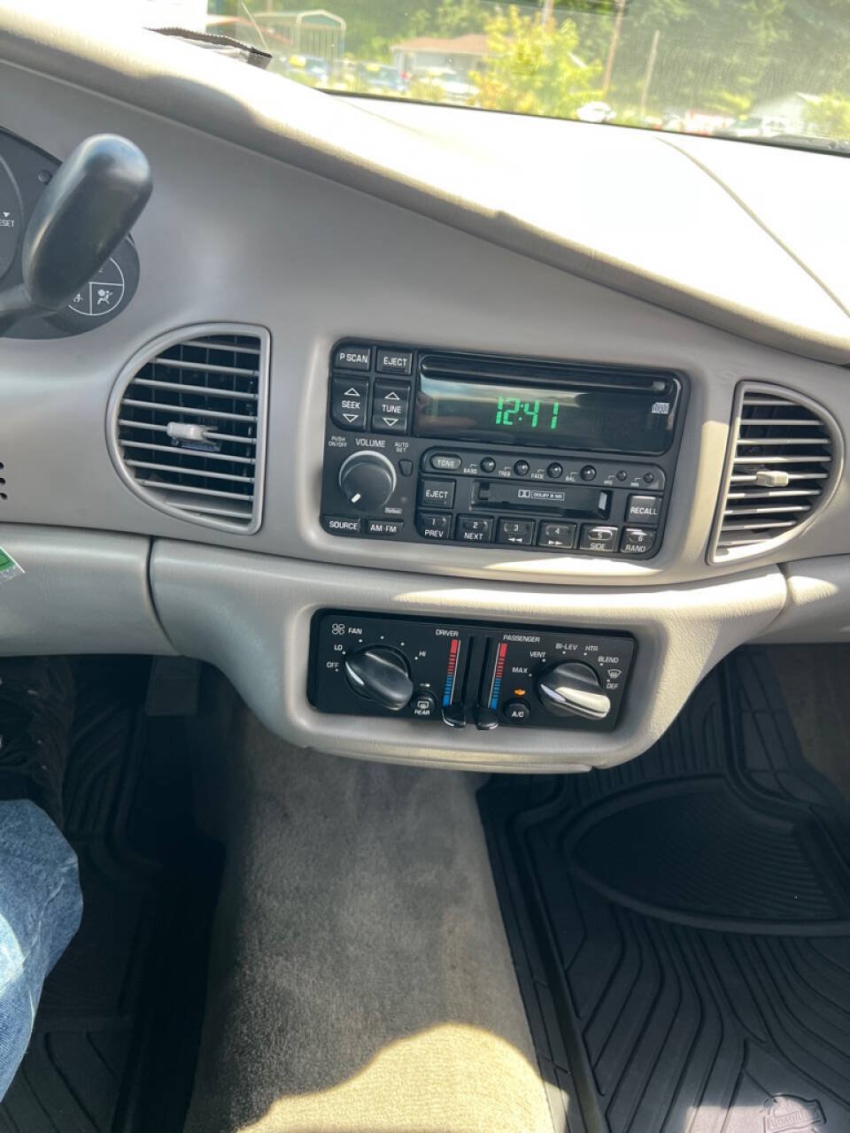Used 2003 Buick Century Custom w/ Preferred Equipment Group 1SB FWD image 12