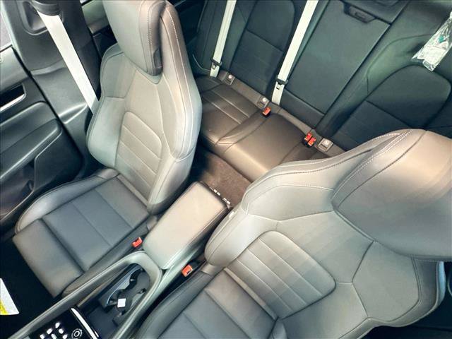 Certified 2026 Porsche Macan 4 Electric AWD/4WD image 19