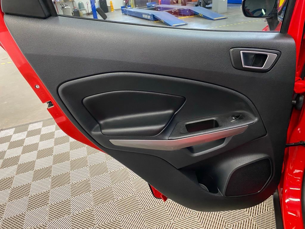 Used 2021 Ford EcoSport Titanium image 16