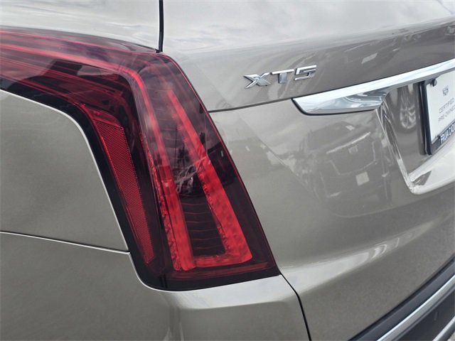 Used 2023 Cadillac XT5 Premium Luxury w/ Technology Package image 12
