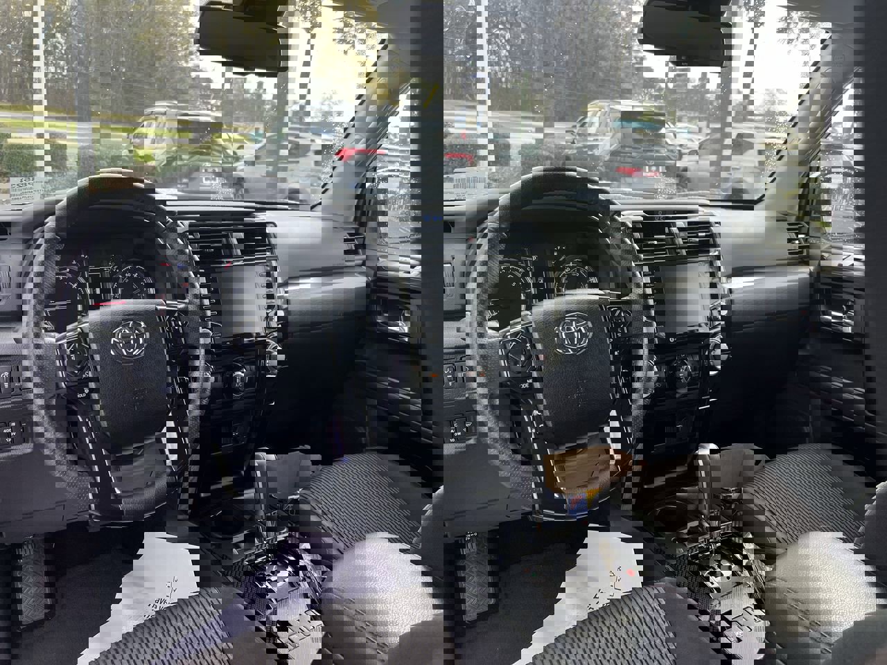 Used 2024 Toyota 4Runner TRD Off-Road image 30