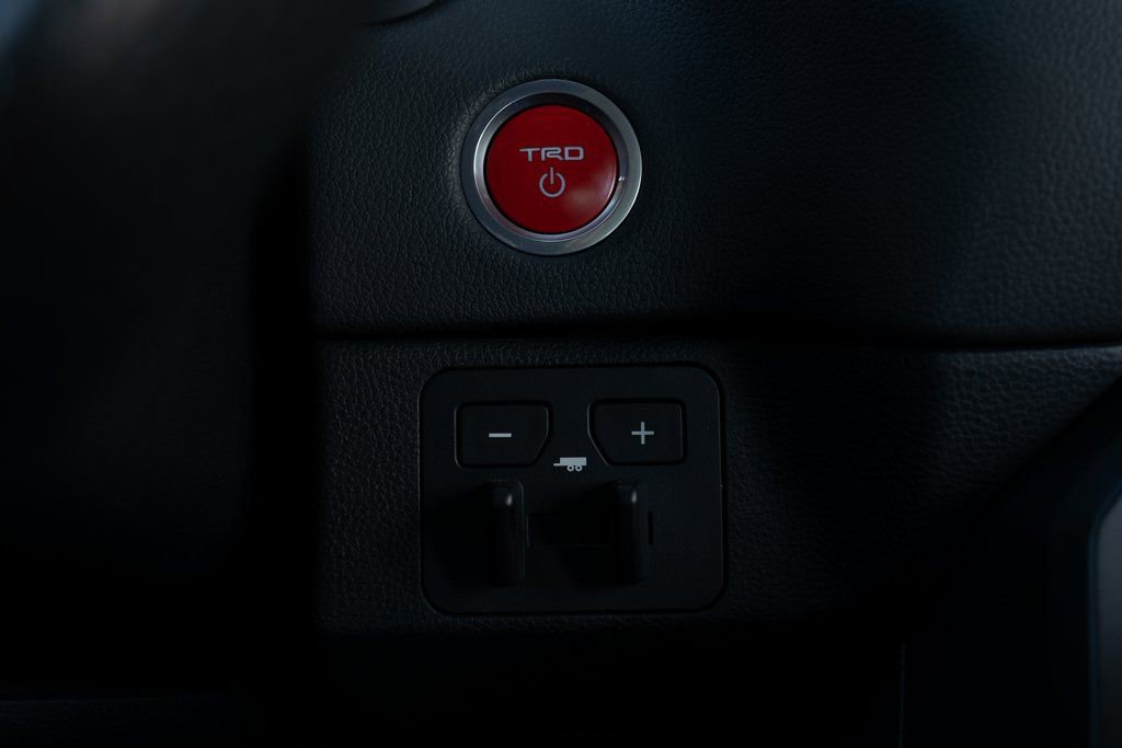 Used 2022 Toyota Tundra TRD Pro AWD/4WD image 44